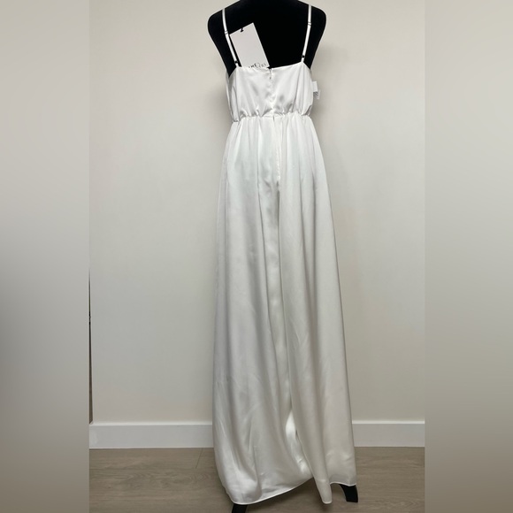 Size 4 Fame and Partners jumpsuit - Picture 2 of 8